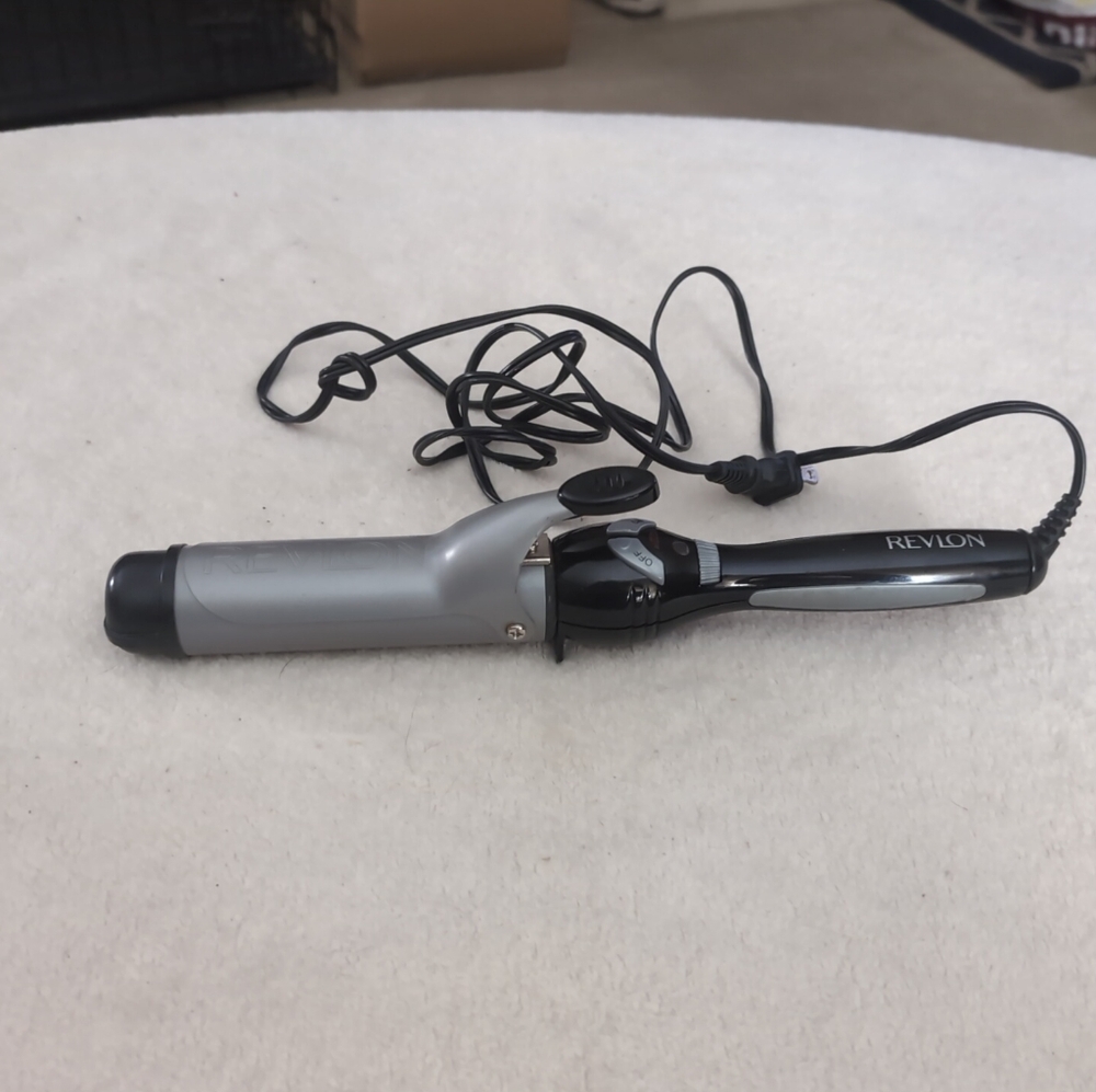 Revlon Hair Styling Curling Iron Model RV050 Tested  adjustable heat setting